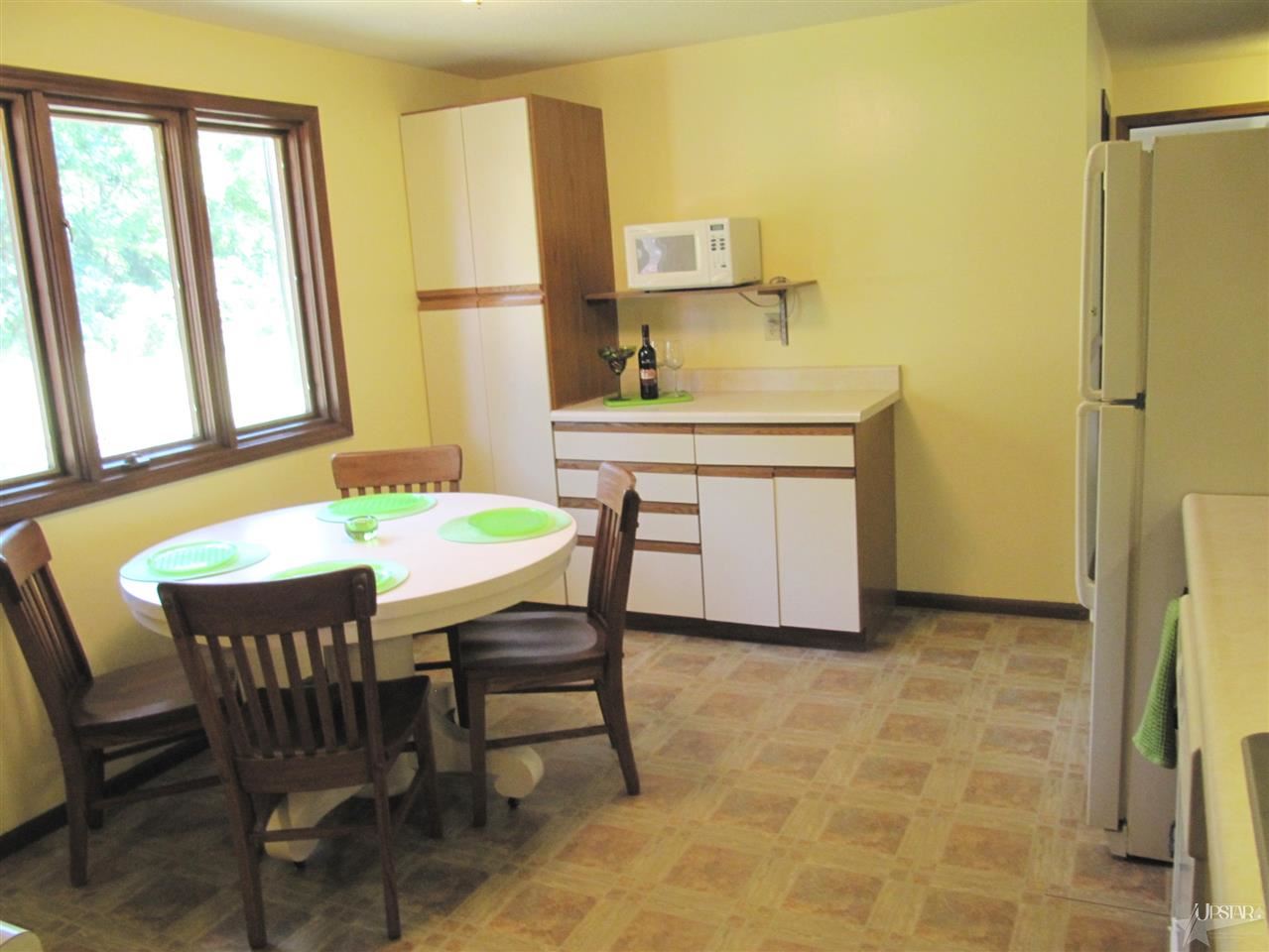 4917 Ranch Road Leo, IN 46765 - Photo 8 of 30