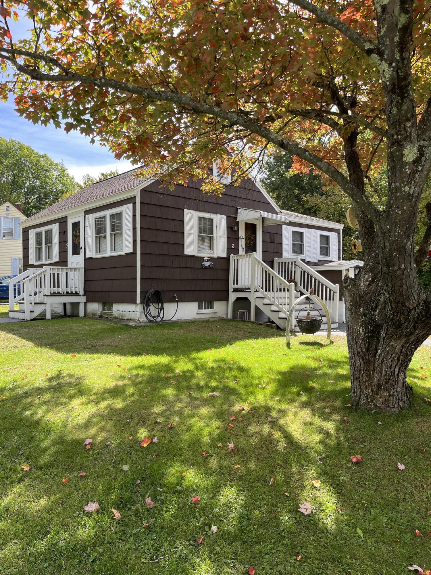 3 Roosevelt Street Springvale, ME 04083 - Photo 1 of 15 IMG-3721