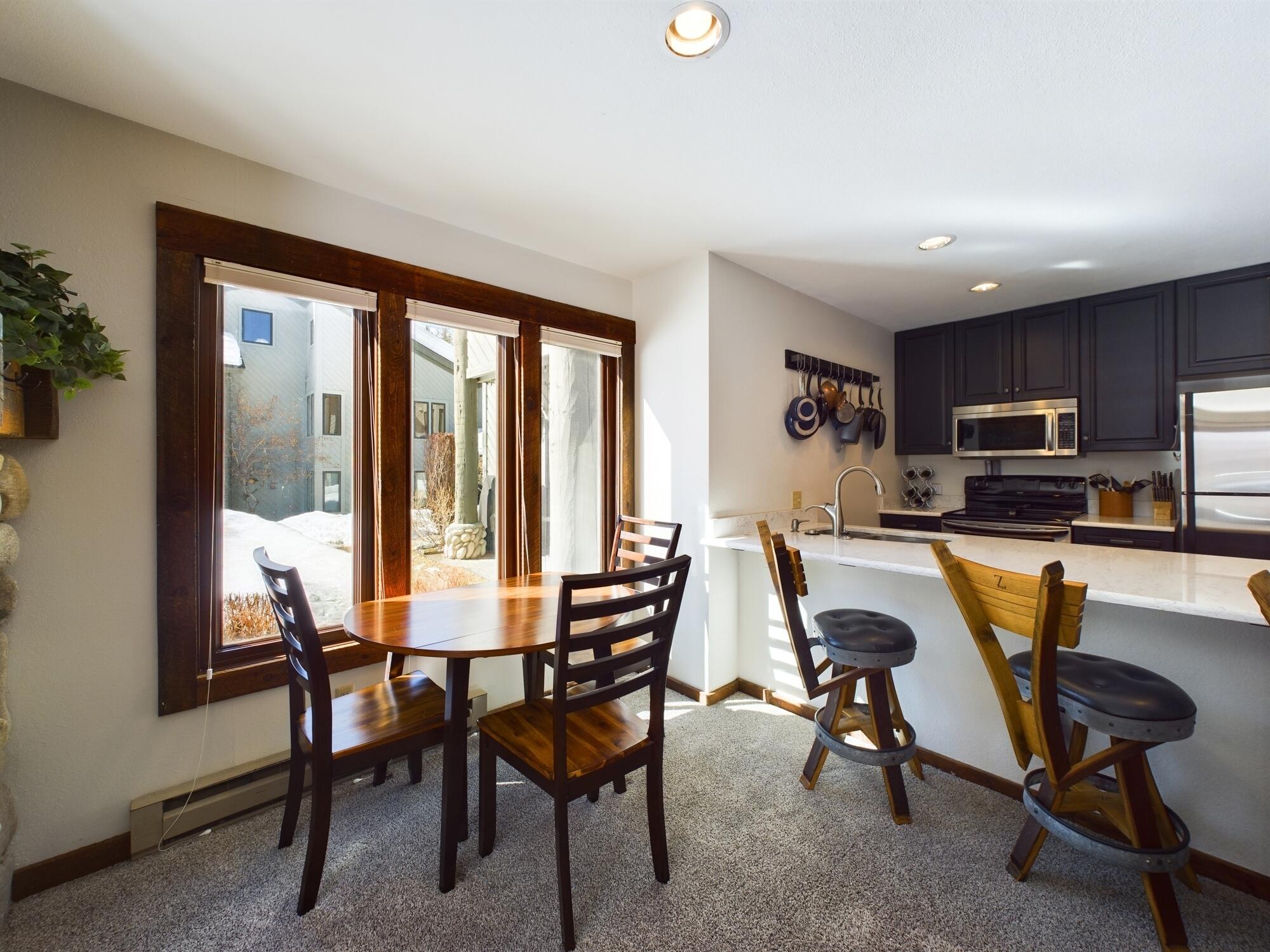 220 Picabo Street, Unit 4A Ketchum, ID 83340 - Photo 8 of 25 220 Picabo St 4A