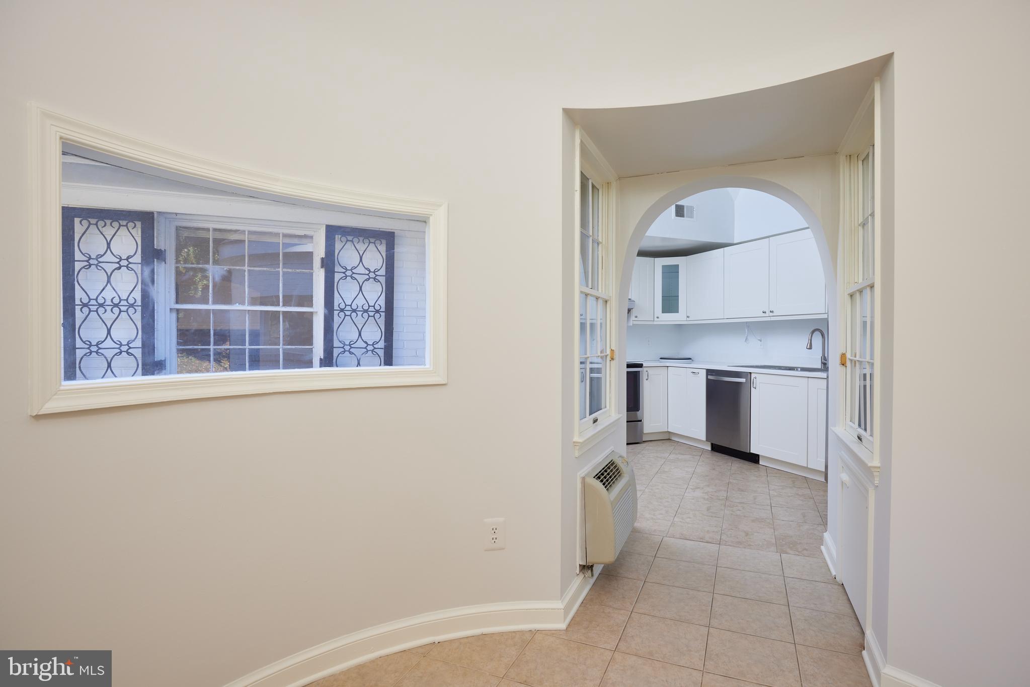 5310 Oakland Road Chevy Chase, MD 20815 - Photo 20 of 45 a view of kitchen with wooden floor and electronic appliances