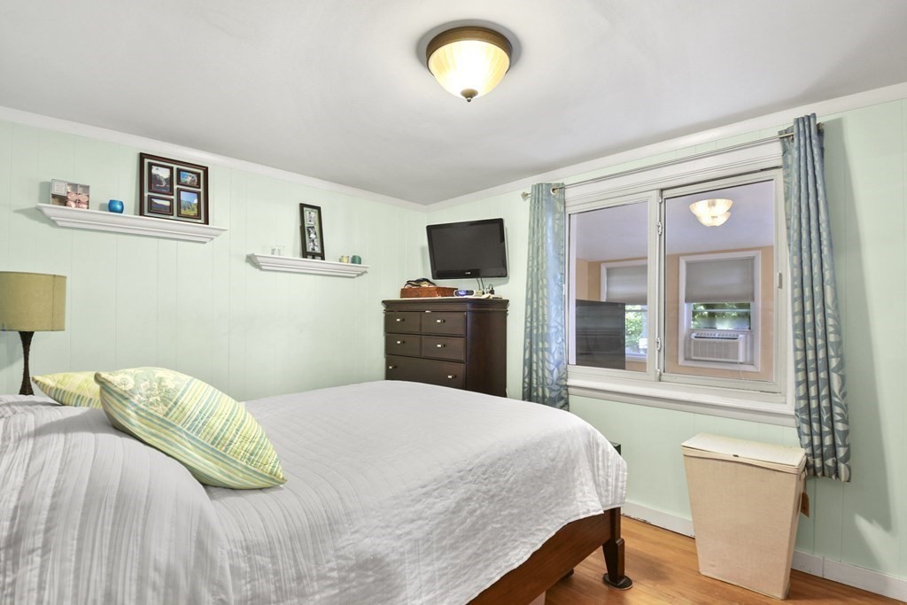 112 Linebrook Road Ipswich, MA 01938 - Photo 12 of 24 Gallery Image 12