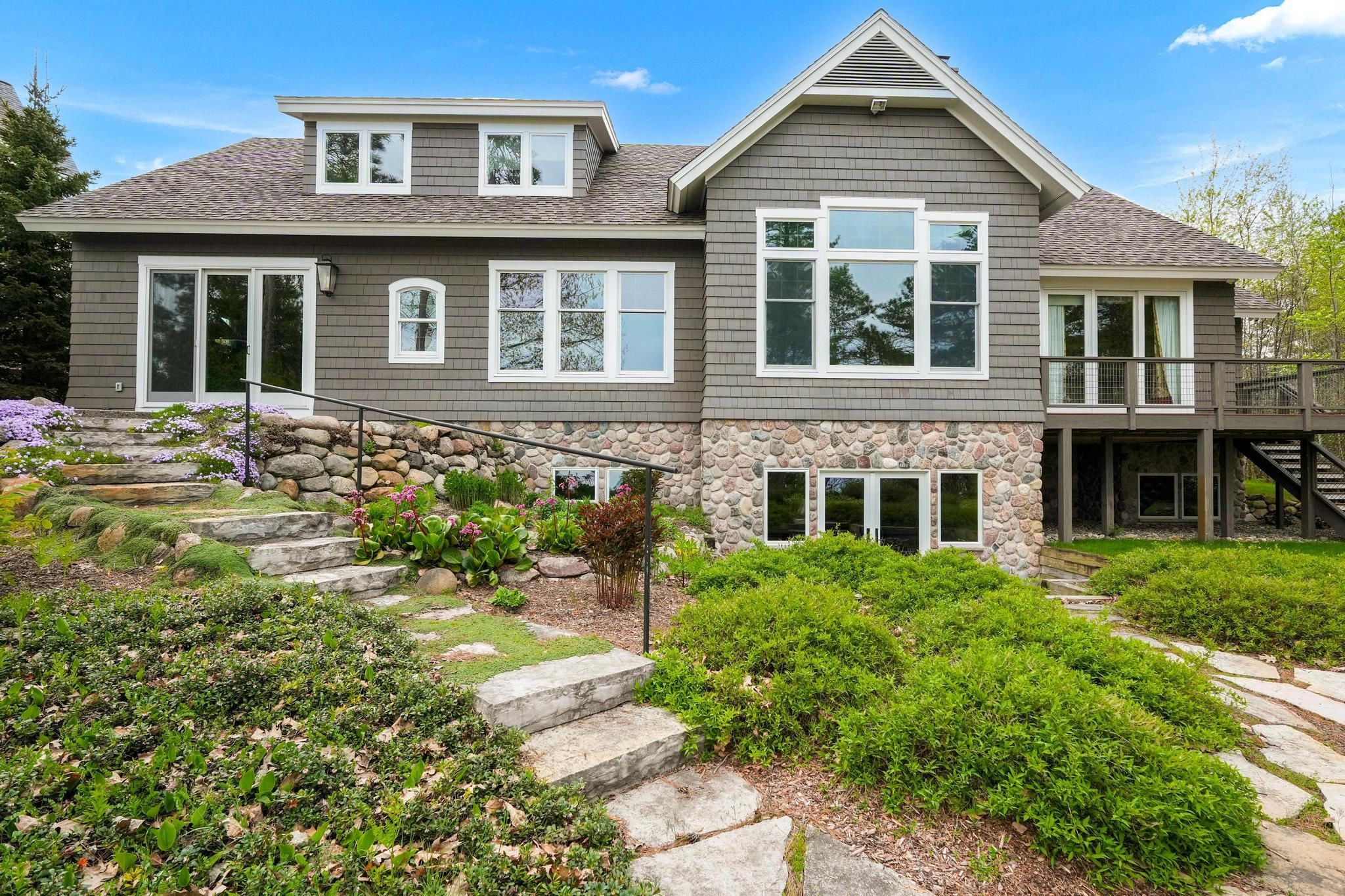 10249 Kay Ray Road Williamsburg, MI 49690 - Photo 4 of 64