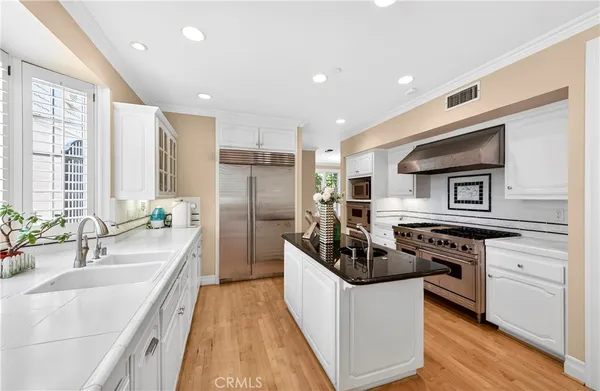 $2,988,000 | 465 West Highland Avenue, Sierra Madre, CA 91024