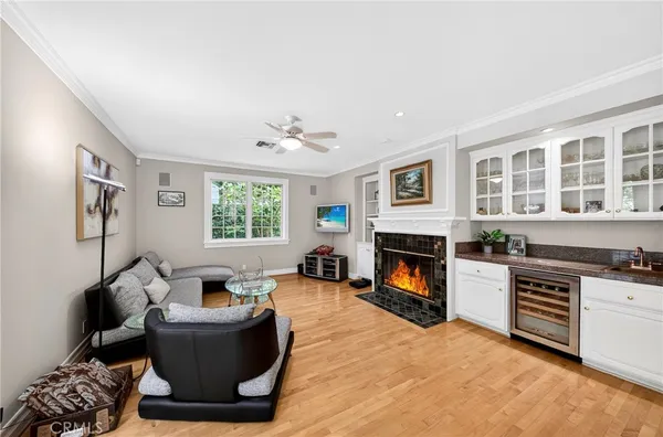 $2,988,000 | 465 West Highland Avenue, Sierra Madre, CA 91024