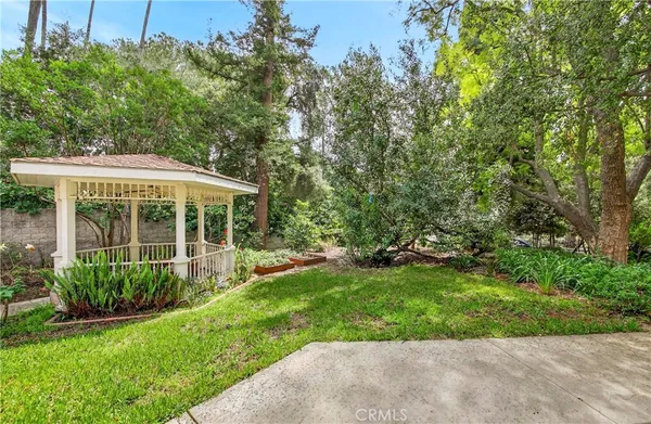 $2,988,000 | 465 West Highland Avenue, Sierra Madre, CA 91024