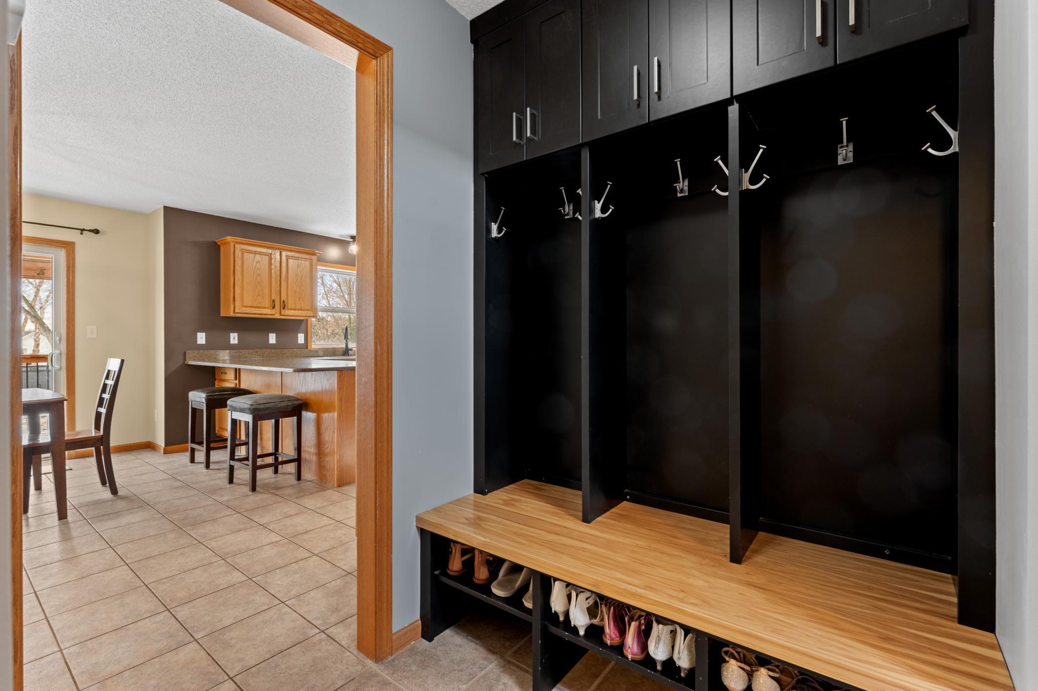 4636 White Pine Place Northwest Rochester, MN 55901 - Photo 3 of 45