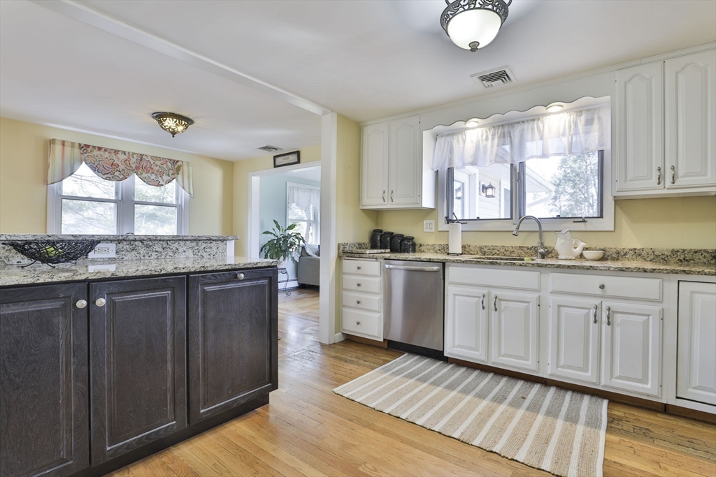 315 South Road Bedford, MA 01730 - Photo 11 of 40 Gallery Image 11