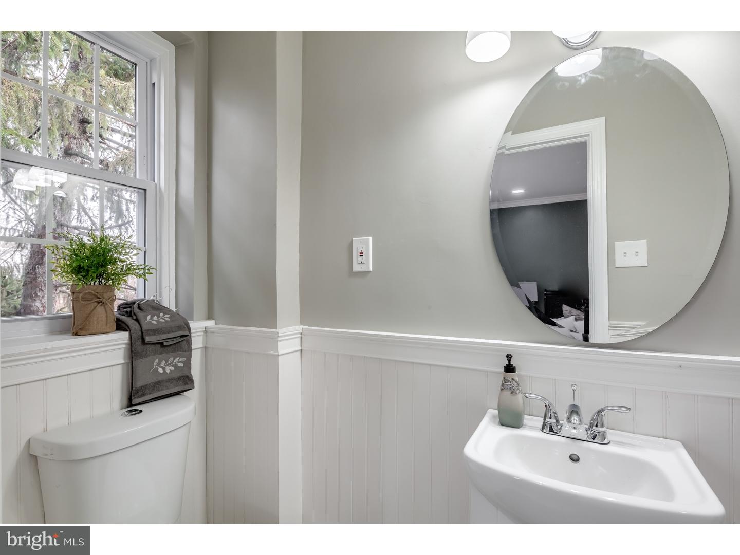 6346 Ardleigh Street Philadelphia, PA 19138 - Photo 15 of 25 Master Bathroom
