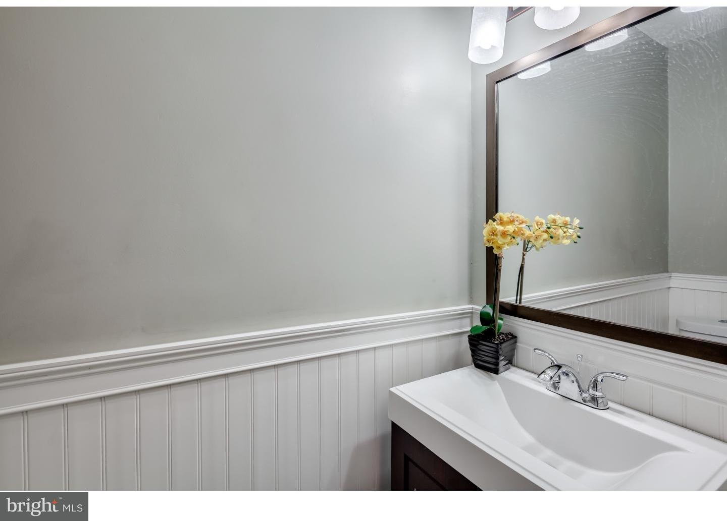6346 Ardleigh Street Philadelphia, PA 19138 - Photo 8 of 25 Half Bath
