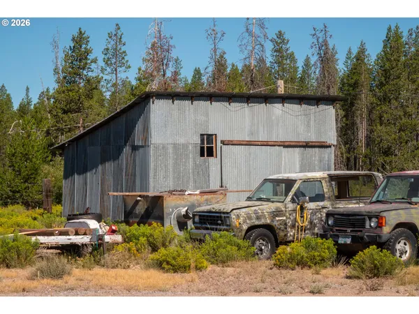 $8,500,000 | 1950 Silver Lake Road, Chiloquin, OR 97624