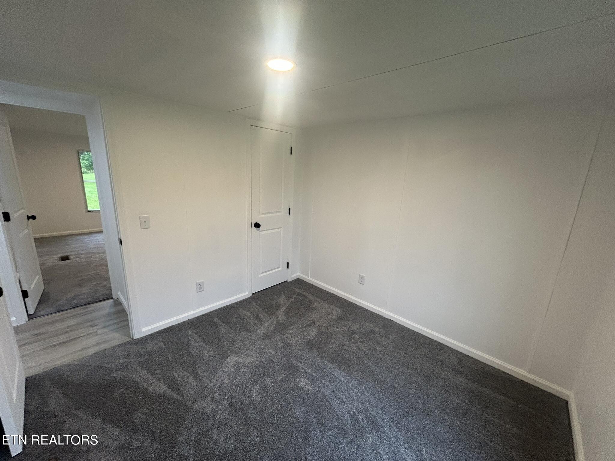 129 Hill Loop Madisonville, TN 37354 - Photo 23 of 25 IMG_2815