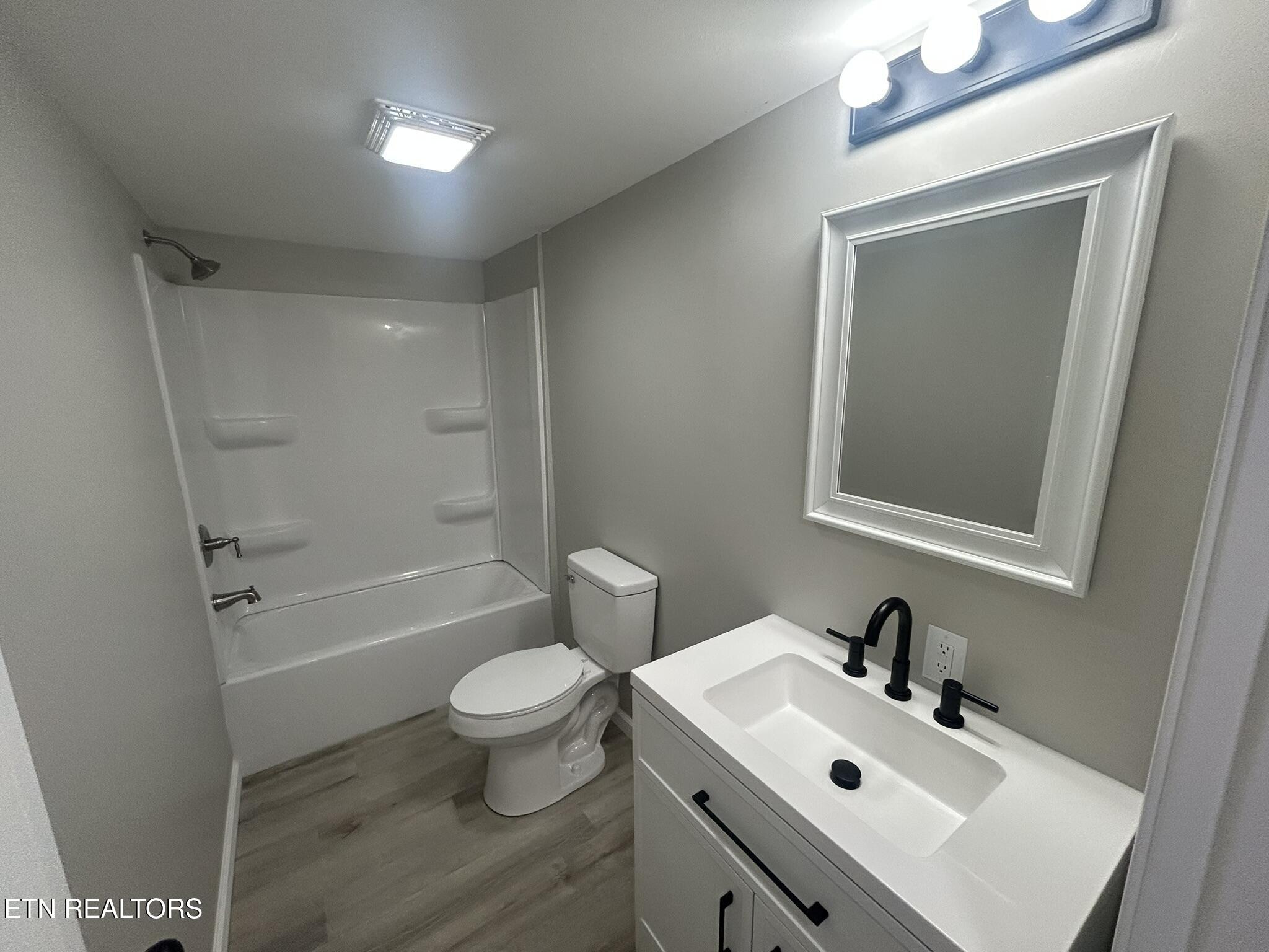 129 Hill Loop Madisonville, TN 37354 - Photo 24 of 25 IMG_2818