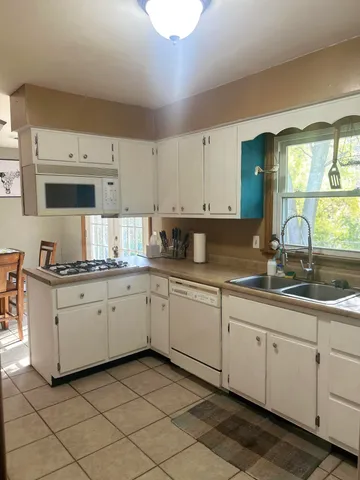 $210,000 | 146 Indian Road, Battle Creek, MI 49017