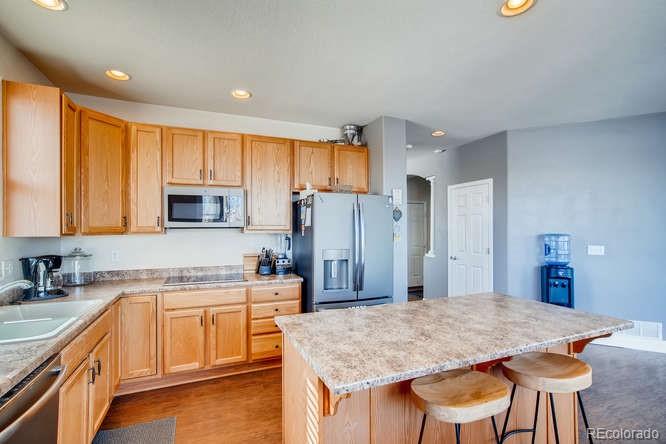 10649 Wagon Highlands Ranch Highlands Ranch, CO 80130 - Photo 8 of 40 Gallery Image 8