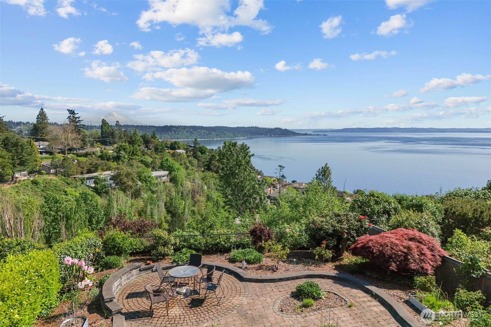 4105 Southwest 109th Street Seattle, WA 98146 - Photo 37 of 40
