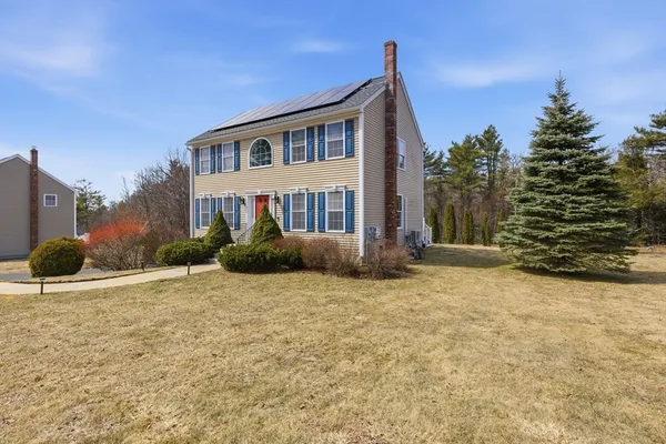 $485,000 | 38 Foster Court, Gardner, MA 01440
