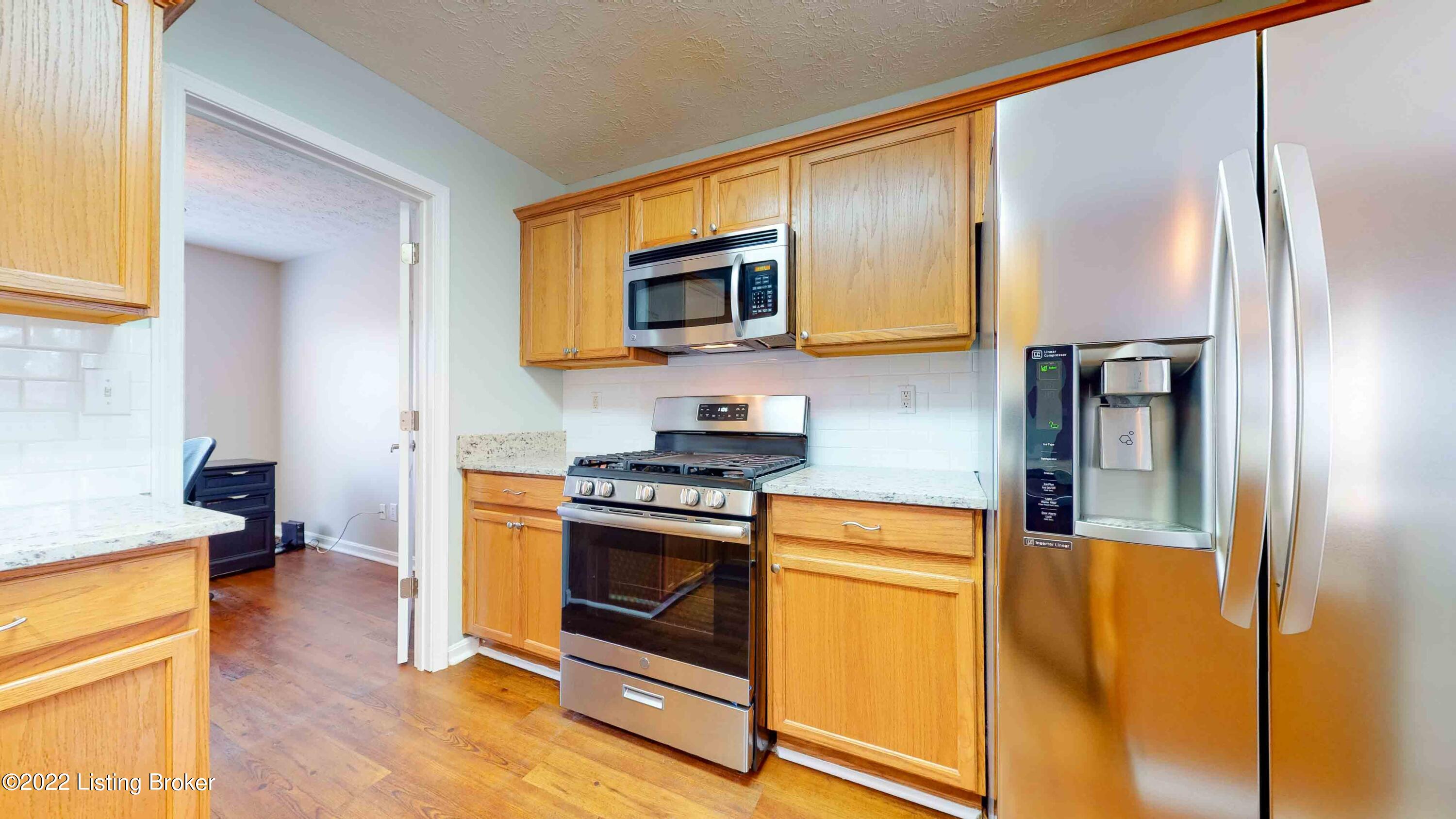 7306 Quindero Run Road Louisville, KY 40228 - Photo 10 of 51 7306-Quindero-Run-Rd-10