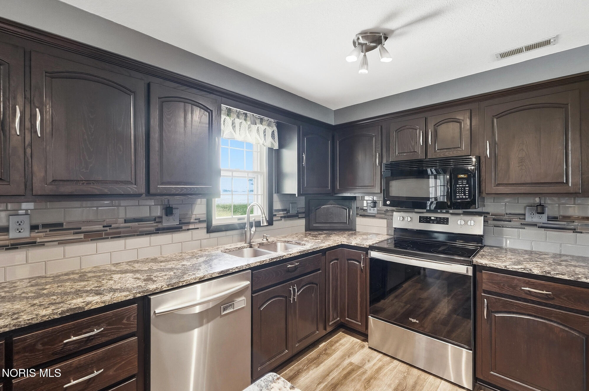 9410 Rd H Ottawa, OH 45875 - Photo 10 of 47 Gallery Image 10