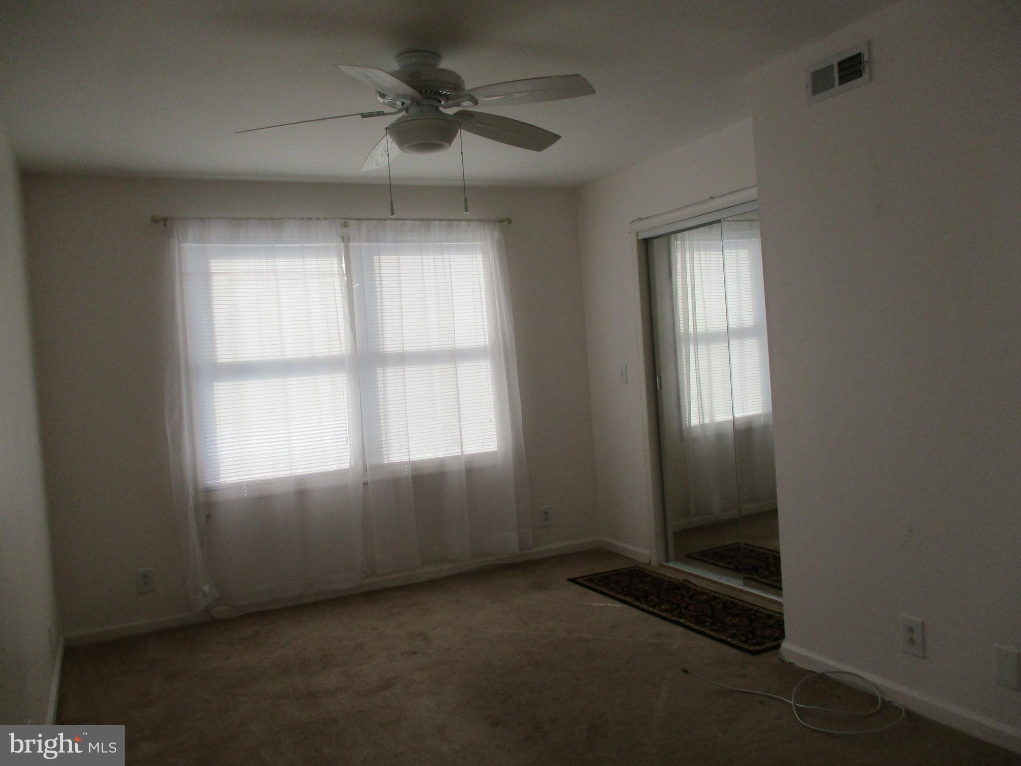 482 Westminster Road Wenonah, NJ 08090 - Photo 21 of 26 an empty room with a window