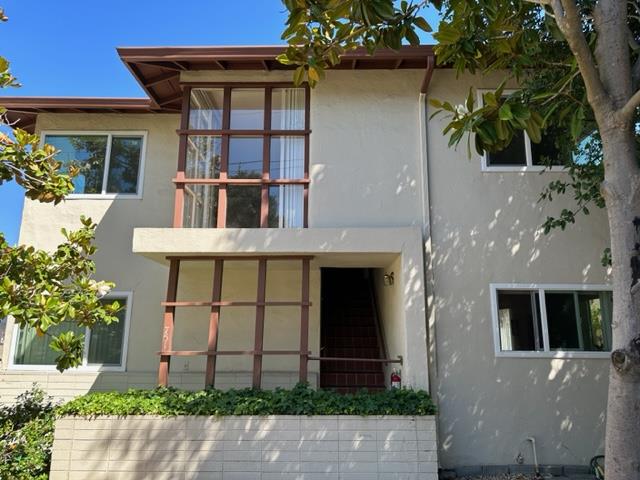 751 Roble Avenue Menlo Park, CA 94025 - Photo 3 of 41 front view of a house with a yard