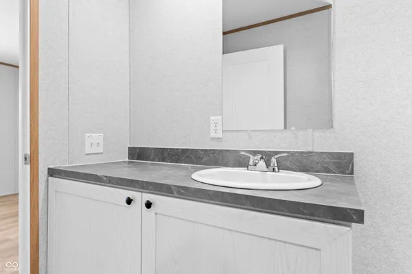 $249,000 | 2177 North 4th Street, Seelyville, IN 47803