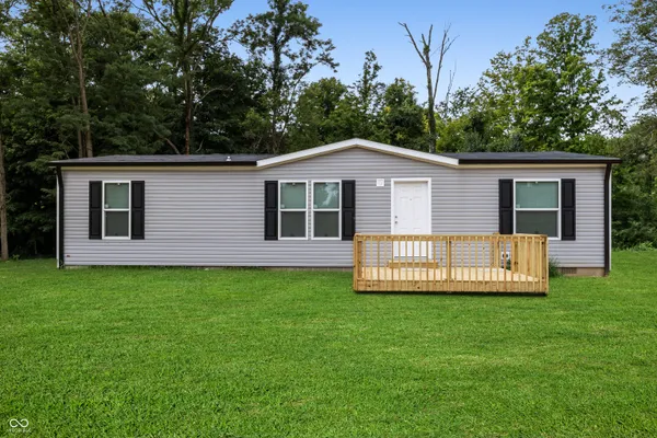 $249,000 | 2177 North 4th Street, Seelyville, IN 47803