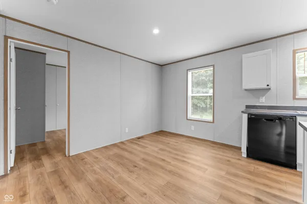 $249,000 | 2177 North 4th Street, Seelyville, IN 47803