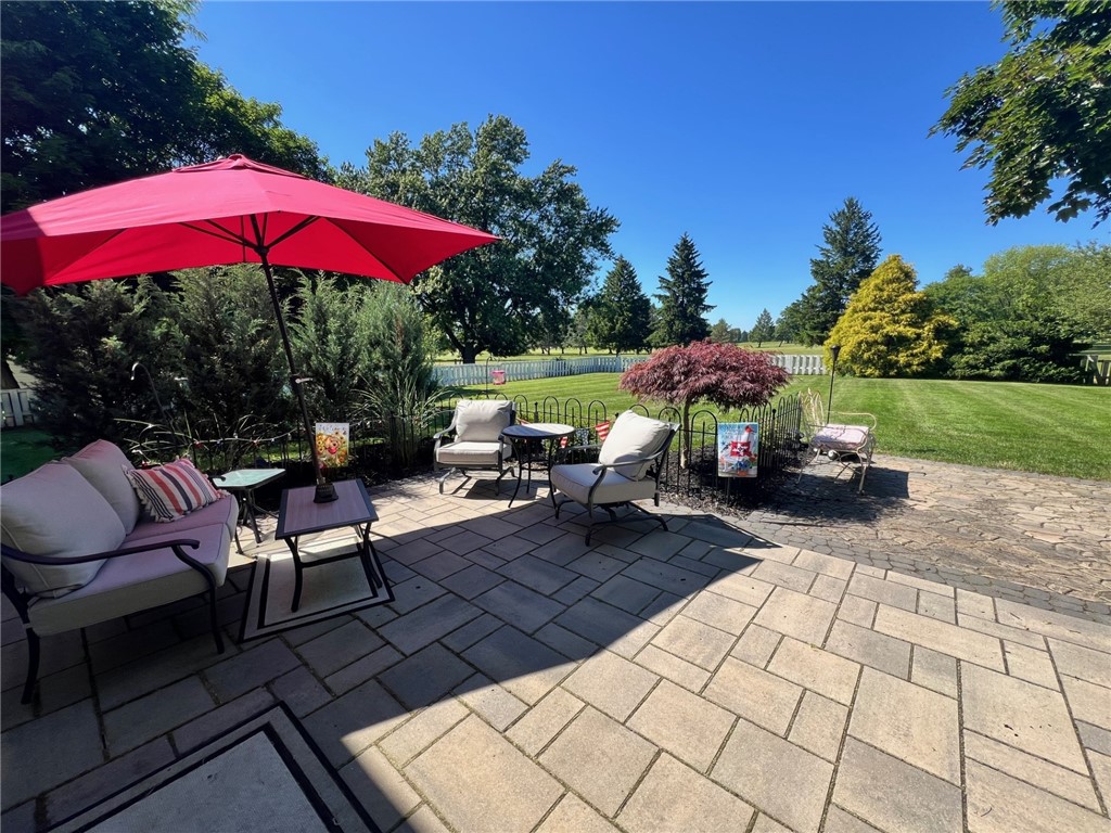 1658 Schlegel Road Webster, NY 14580 - Photo 3 of 44 Backs up to Fairway 7