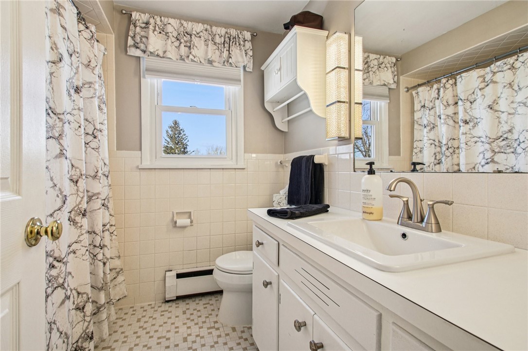 1658 Schlegel Road Webster, NY 14580 - Photo 35 of 44 2nd Floor Bathroom New sink