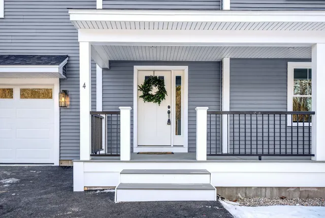 $799,900 | 4 Palmers Way, Old Orchard Beach, ME 04064