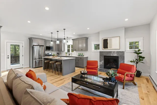 $799,900 | 4 Palmers Way, Old Orchard Beach, ME 04064