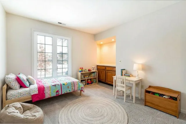 $375,000 | 1112 Iroquois Avenue, Unit 12, Naperville, IL 60563