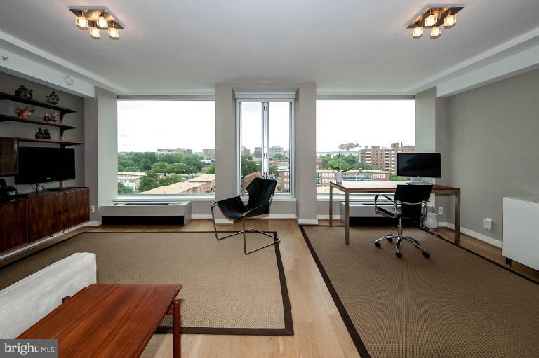 1101 3rd Street Southwest, Unit 514 Washington, DC 20024 - Photo 13 of 30 Living Room