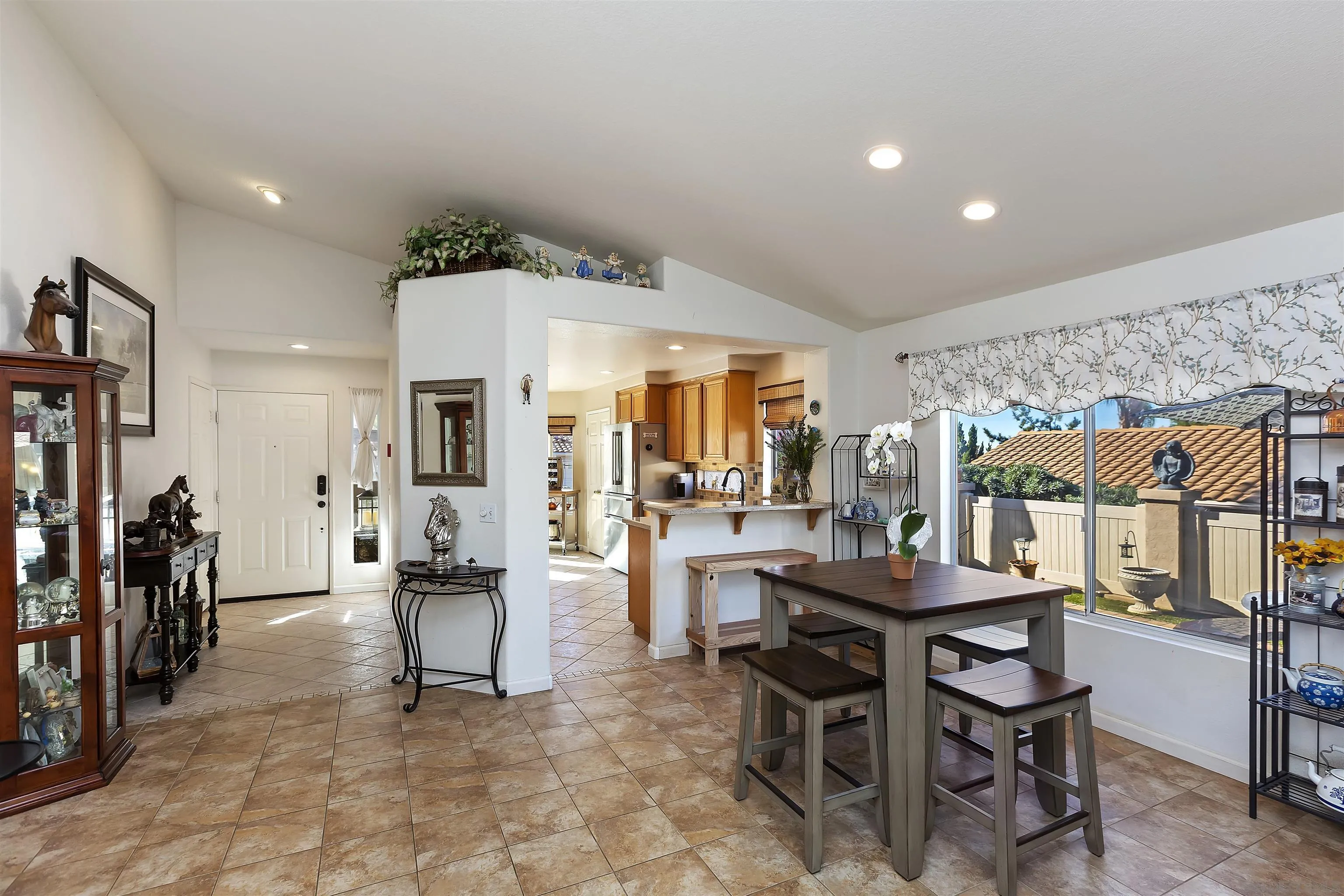 2644 Lobelia Road Alpine, CA 91901 - Photo 13 of 33 a view of a dining area with furniture