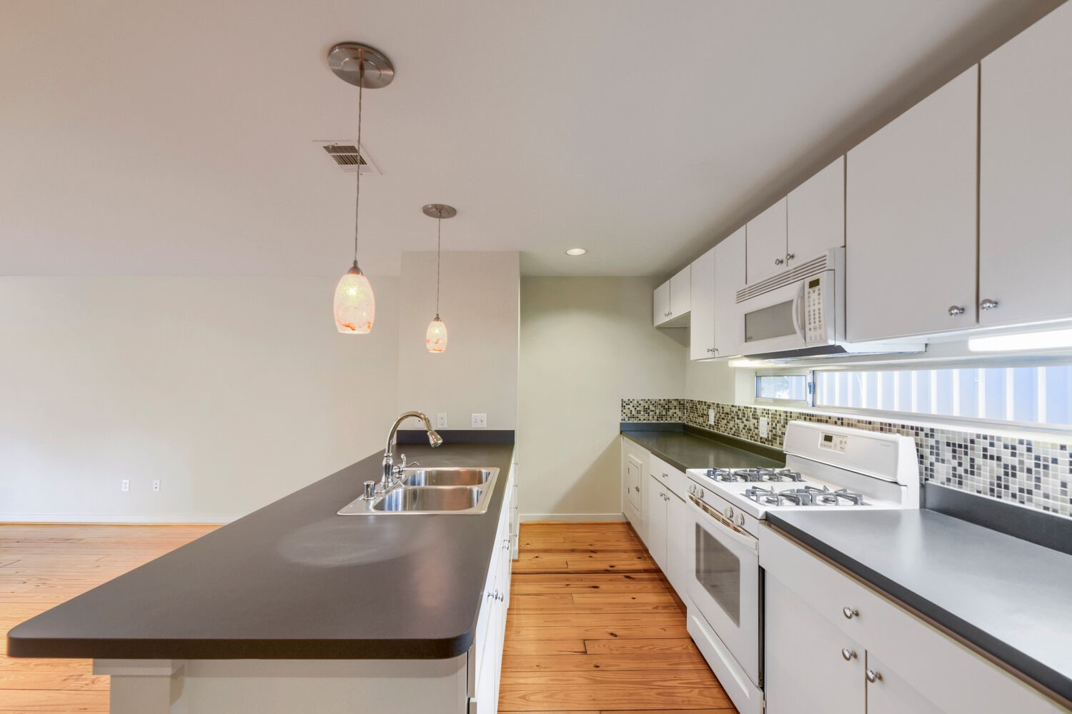 905 Andrews Street Houston, TX 77019 - Photo 7 of 28
