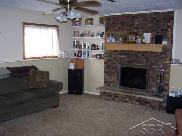 12950 East Burt Road Birch Run, MI 48415 - Photo 5 of 6 20057220-4.JPG