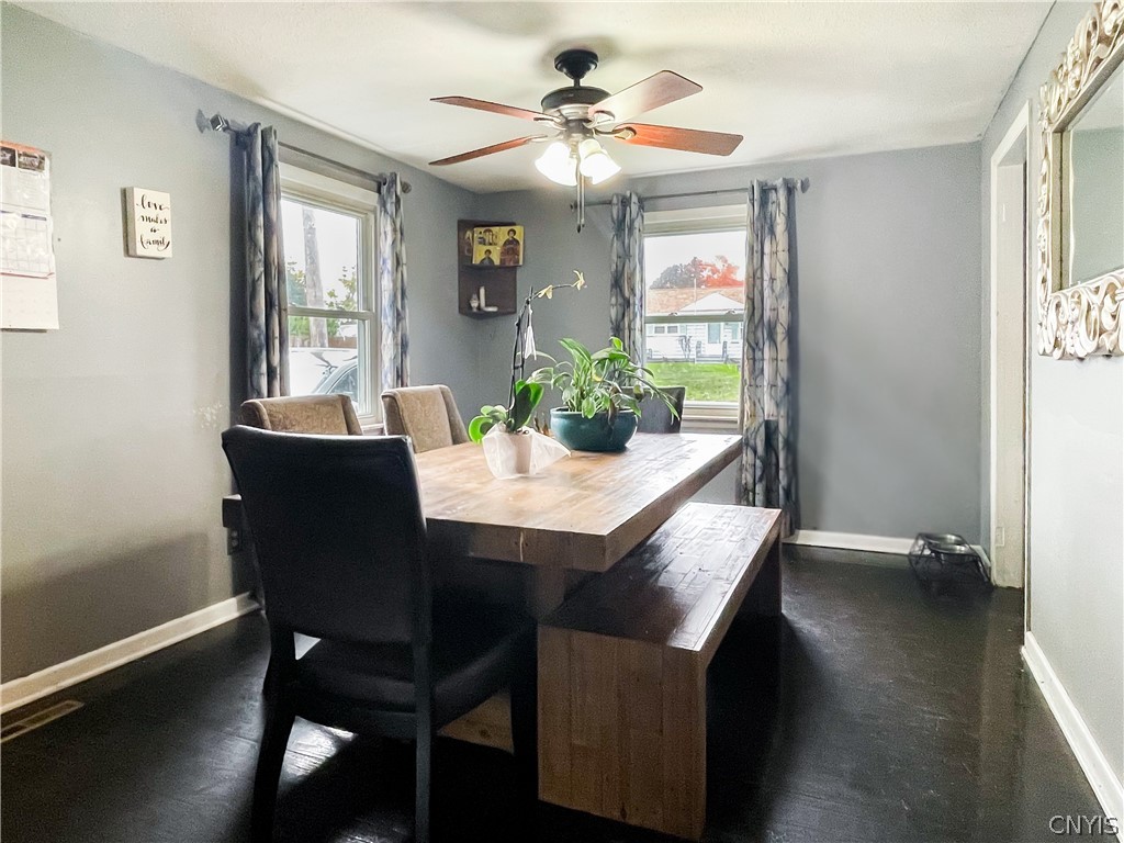 908 Buckley Road Salina, NY 13088 - Photo 5 of 17