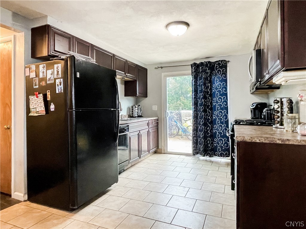 908 Buckley Road Salina, NY 13088 - Photo 6 of 17