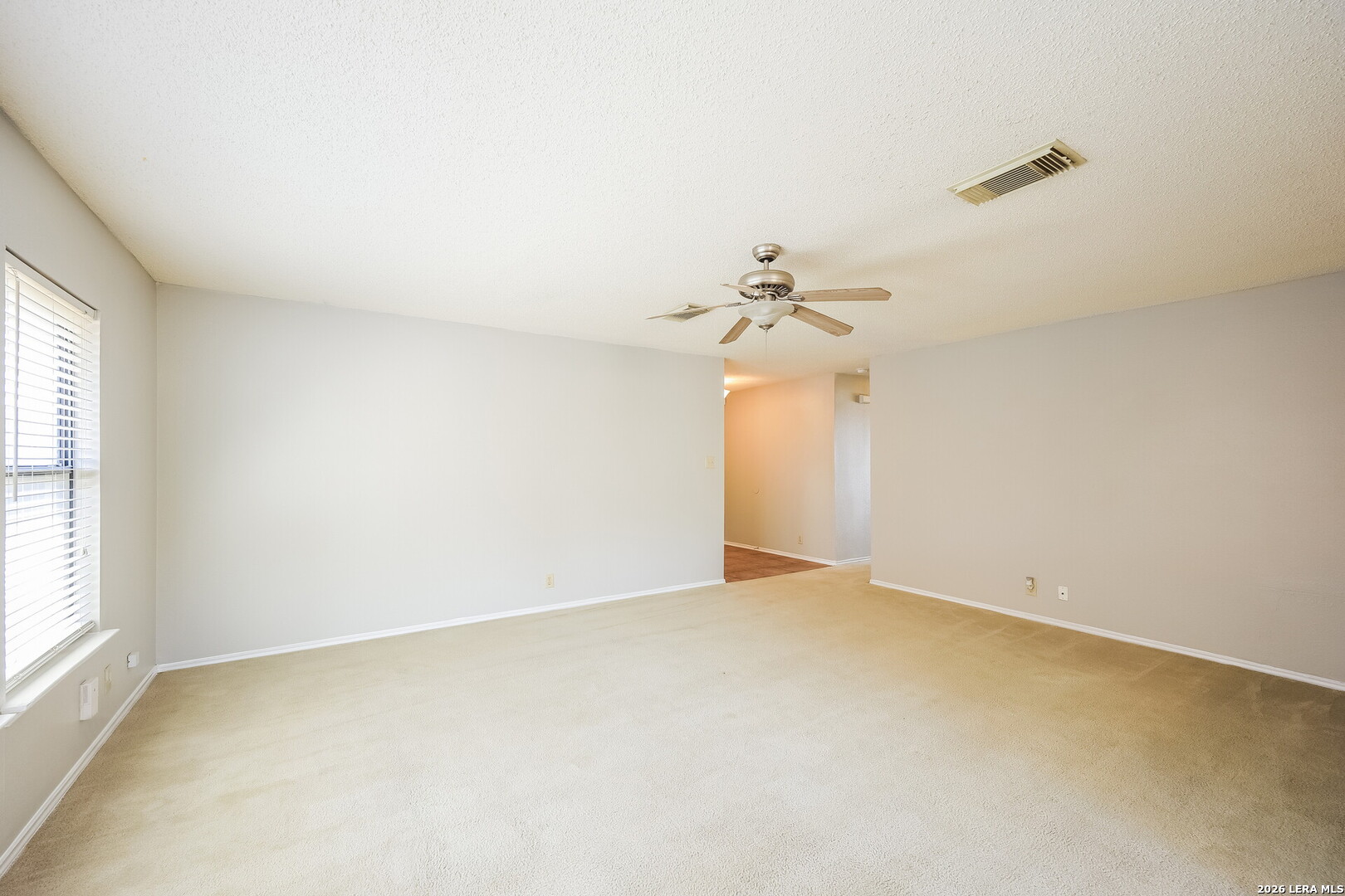 7322 Raintree Forest San Antonio, TX 78233 - Photo 5 of 20