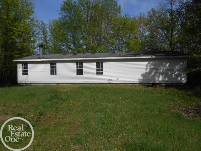 3165 Kilgore Road Avoca, MI 48006 - Photo 3 of 18