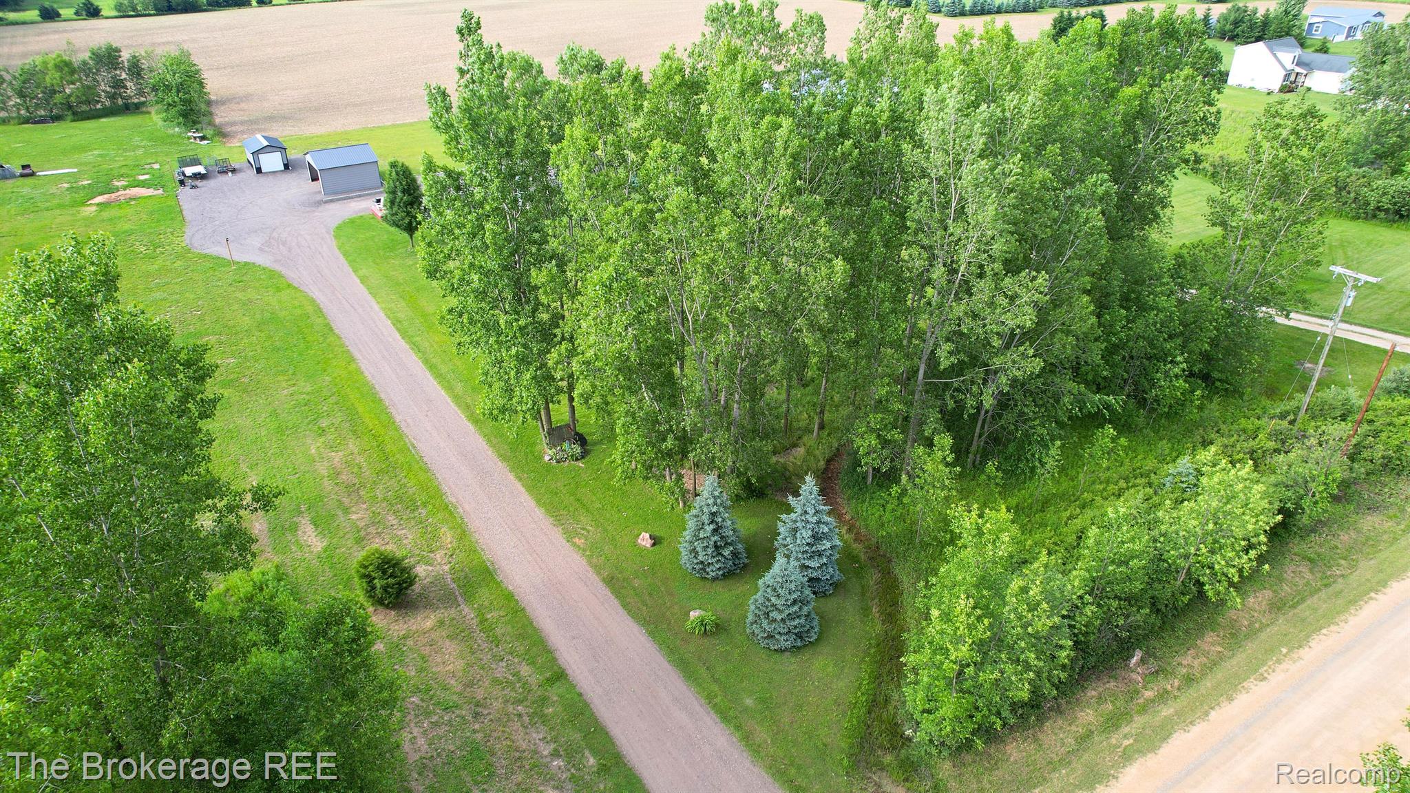 3865 Castle Road North Branch, MI 48461 - Photo 29 of 37 Gallery Image 29