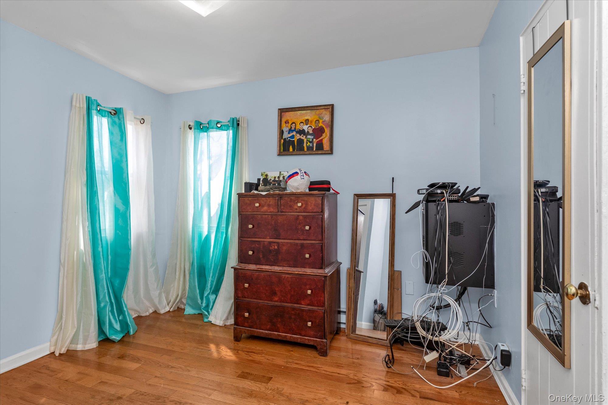 112 Ann Street Valley Stream, NY 11580 - Photo 14 of 23