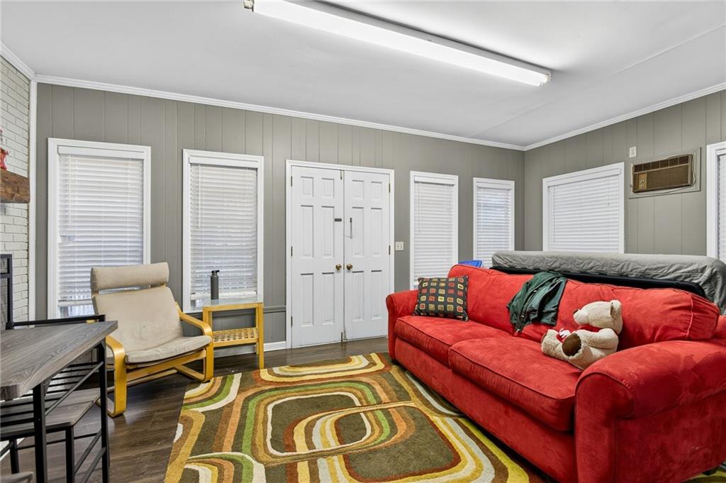 200 Cherry Hill Circle Calhoun, GA 30701 - Photo 40 of 61 a living room with furniture and a rug