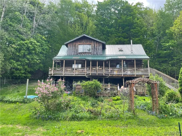 $475,000 | 11335 Wyandale Road, Concord, NY 14141