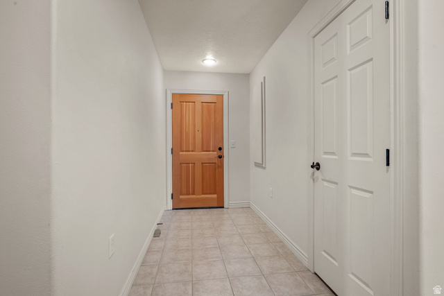 11086 Grape Arbor Place, Unit 101 Sandy, UT 84070 - Photo 3 of 27