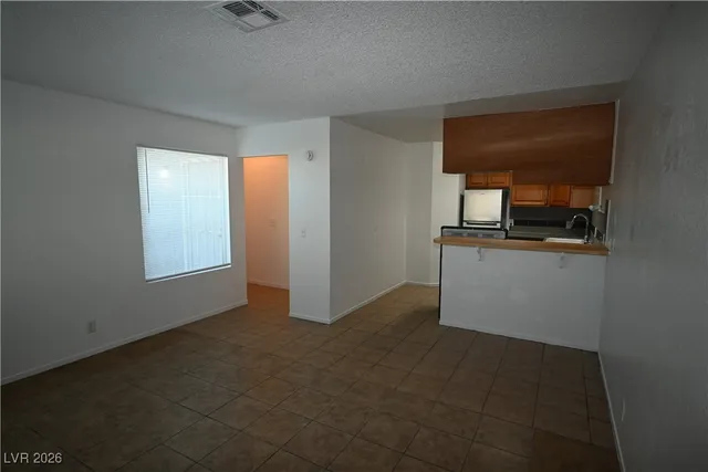 $950 | 2334 North Lamb Boulevard, Unit D, Las Vegas, NV 89115