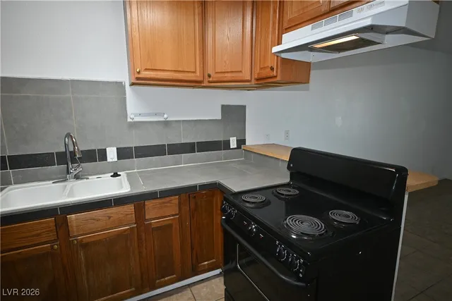 $950 | 2334 North Lamb Boulevard, Unit D, Las Vegas, NV 89115