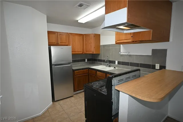 $950 | 2334 North Lamb Boulevard, Unit D, Las Vegas, NV 89115