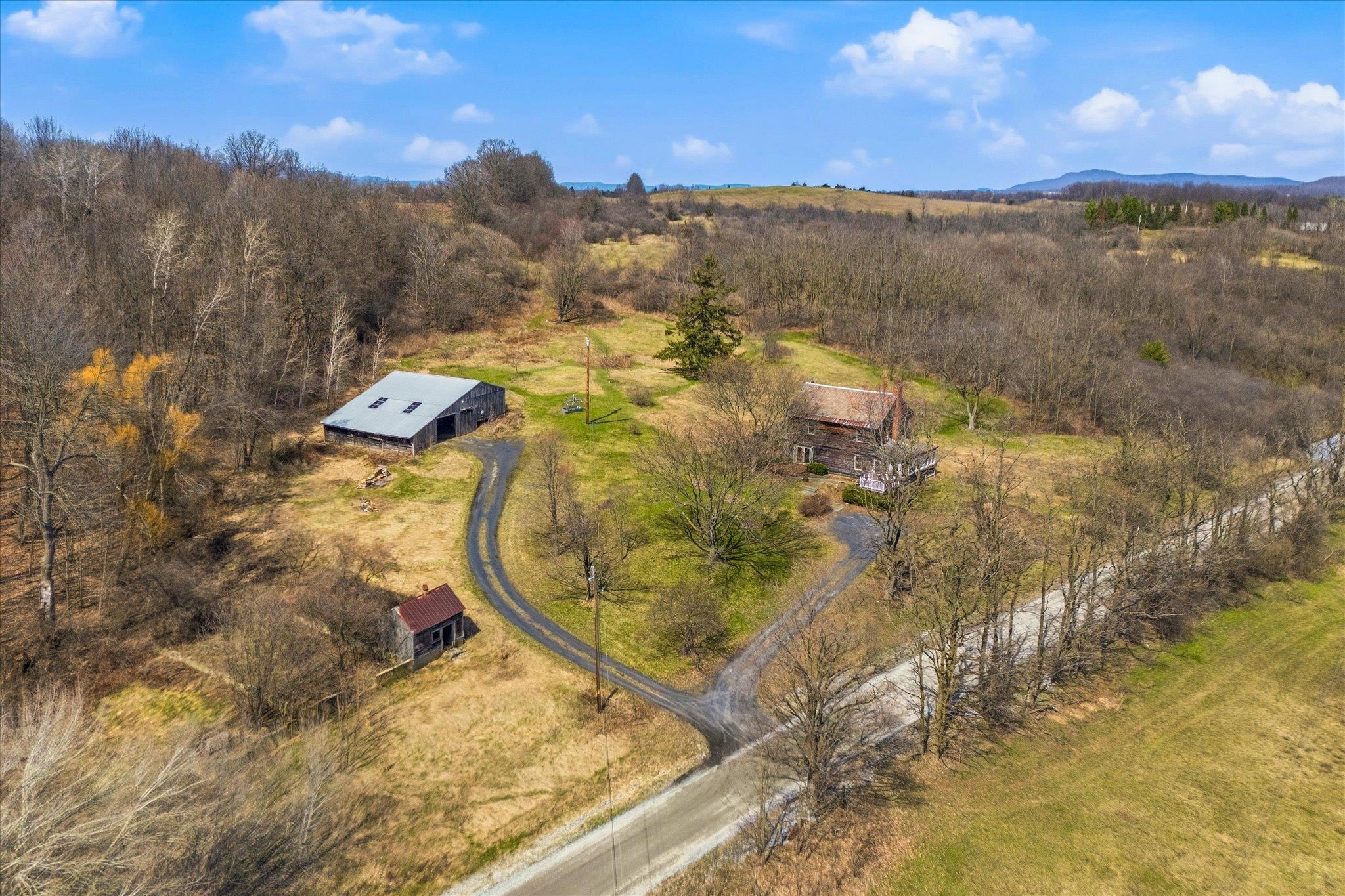 631 North Cream Hill Road Shoreham, VT 05770 - Photo 10 of 56