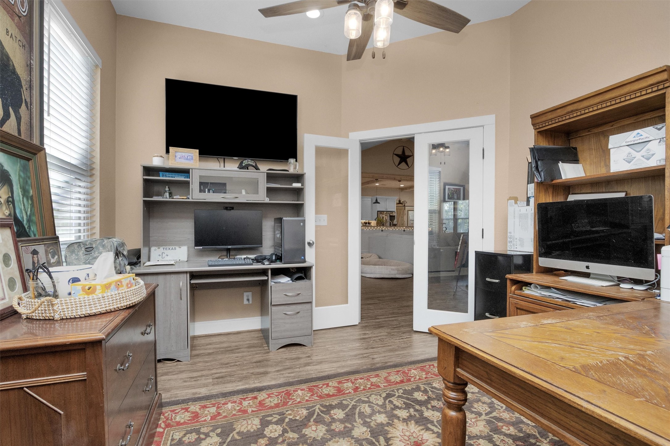 12225 High Fire Road Montgomery, TX 77356 - Photo 9 of 45 a living room with furniture and a flat screen tv